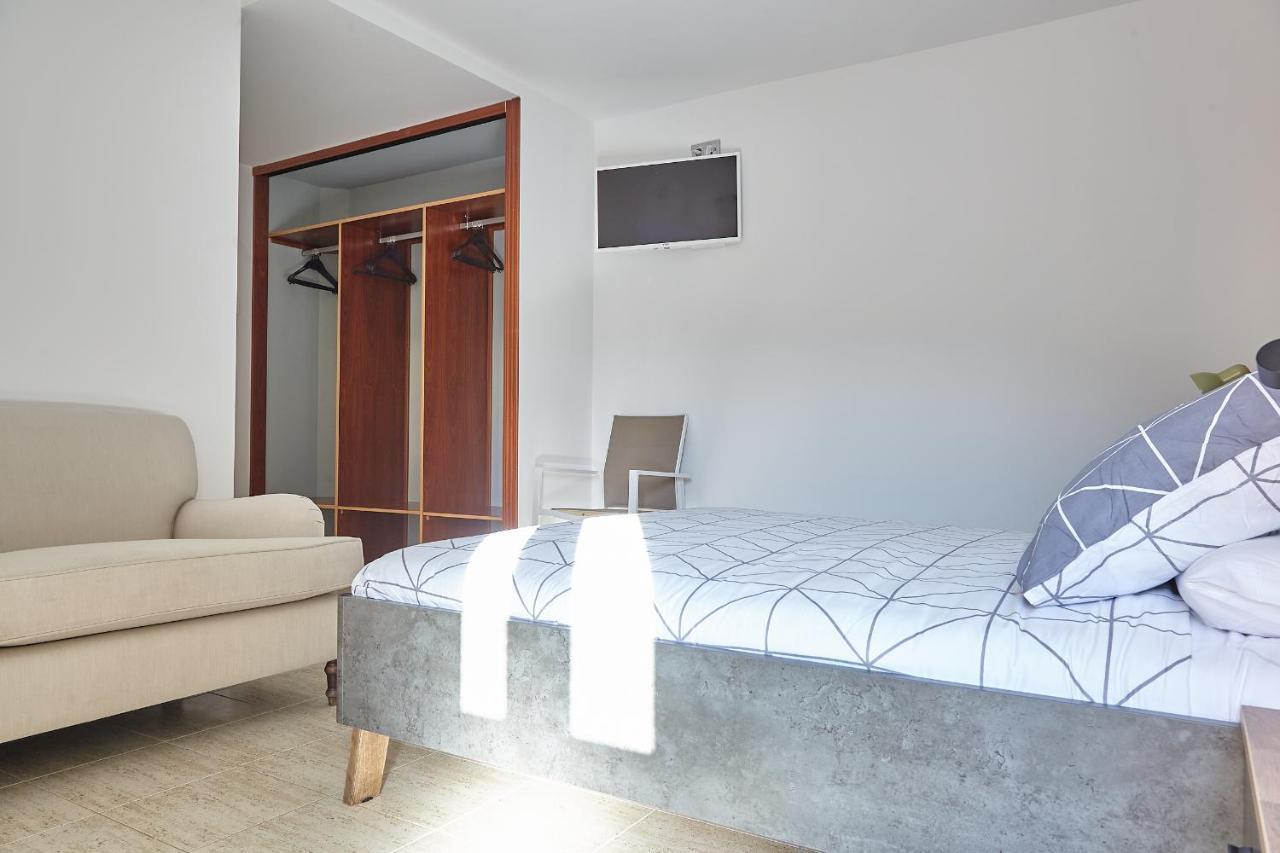 Hostal Fontanan La Pola de Gordon Buitenkant foto